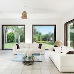 Villa La