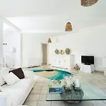 La Villa